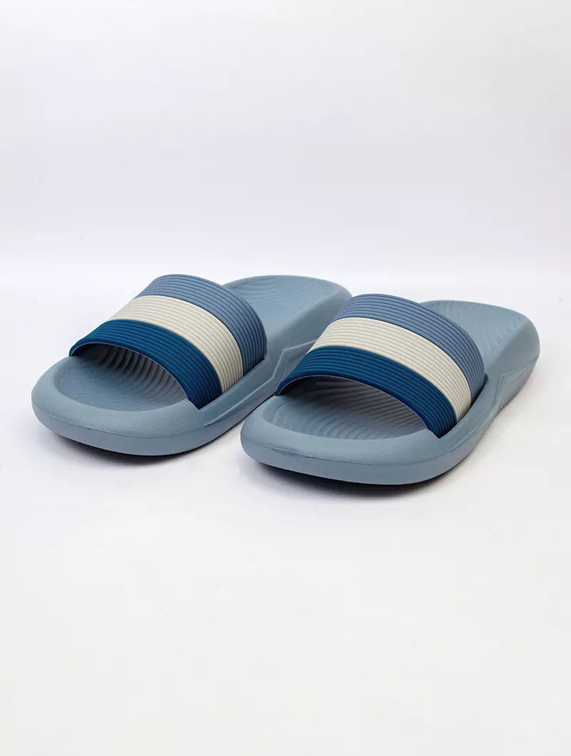 Claquettes avec semelle épaisse